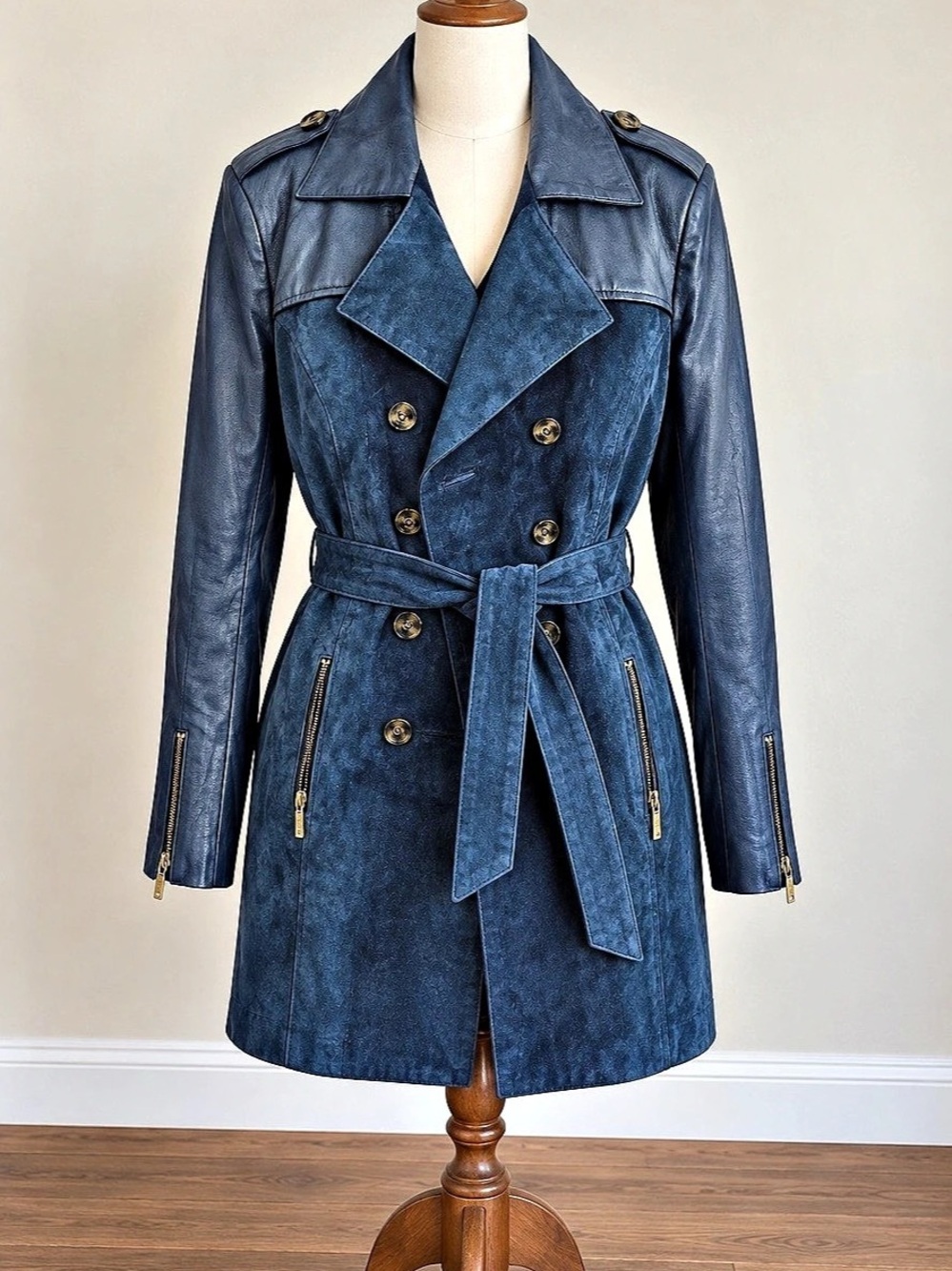 IMAN Platinum Luxe Leather and Suede Trench Coat Blue Size Medium